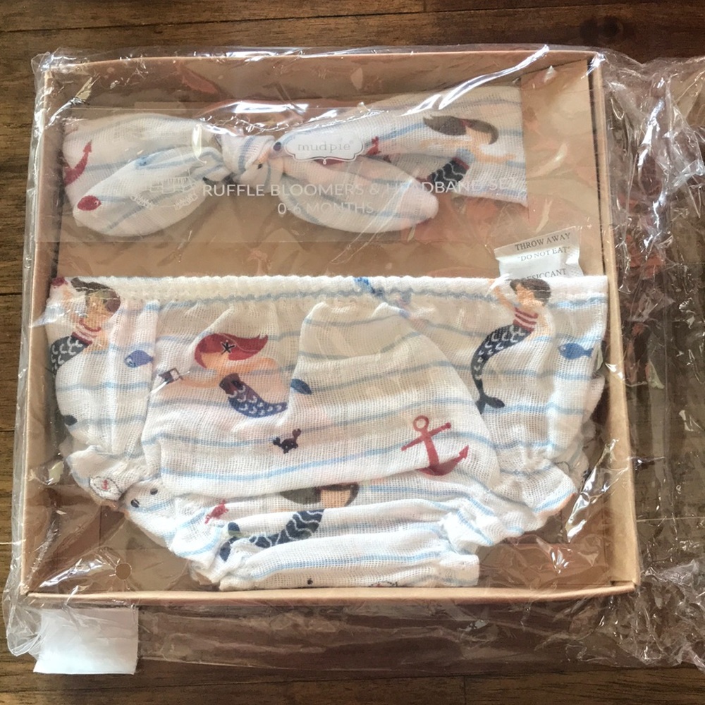 Mermaid Ruffle Bloomers and Headband set 0-6 months
